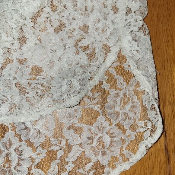 Vintage Gold Label Victoria's Secret White Lace Bridal Nightgown Shirt M/L - Picture 12 of 15